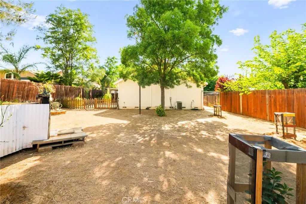 33422 Harvest Way East