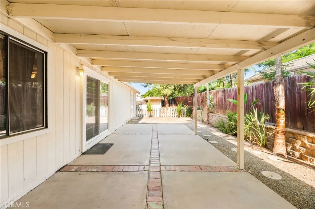 33422 Harvest Way East