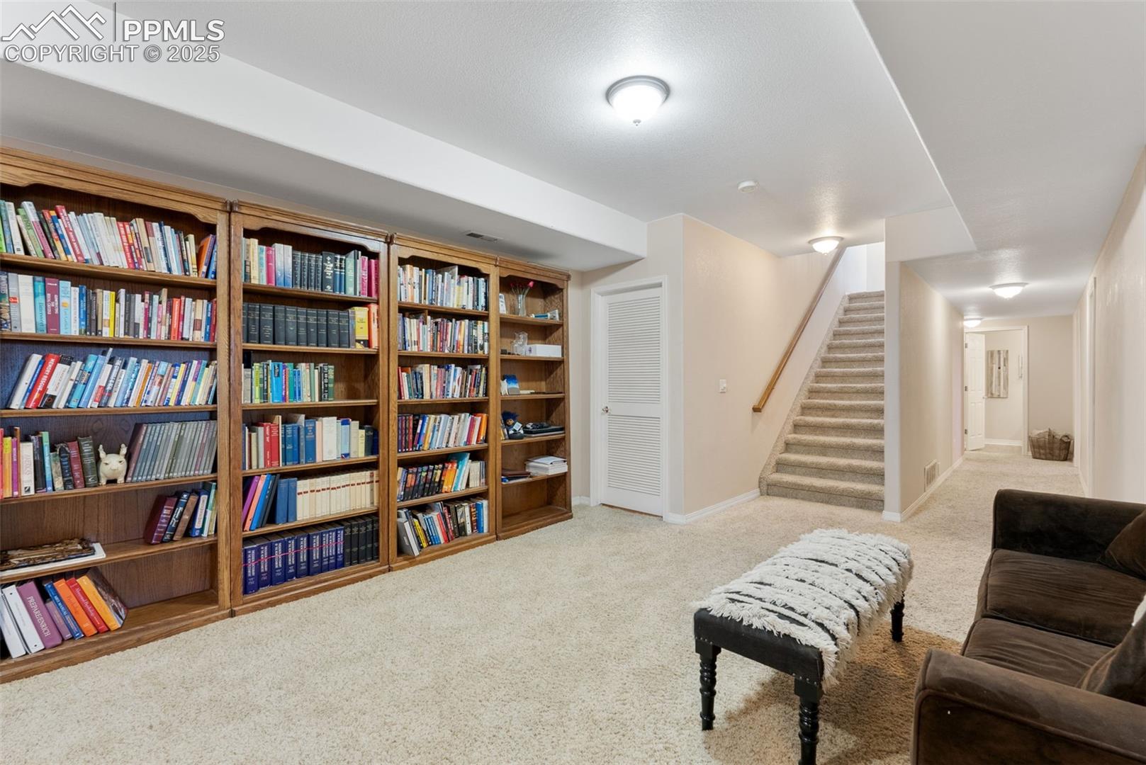 10295 Accipiter Drive