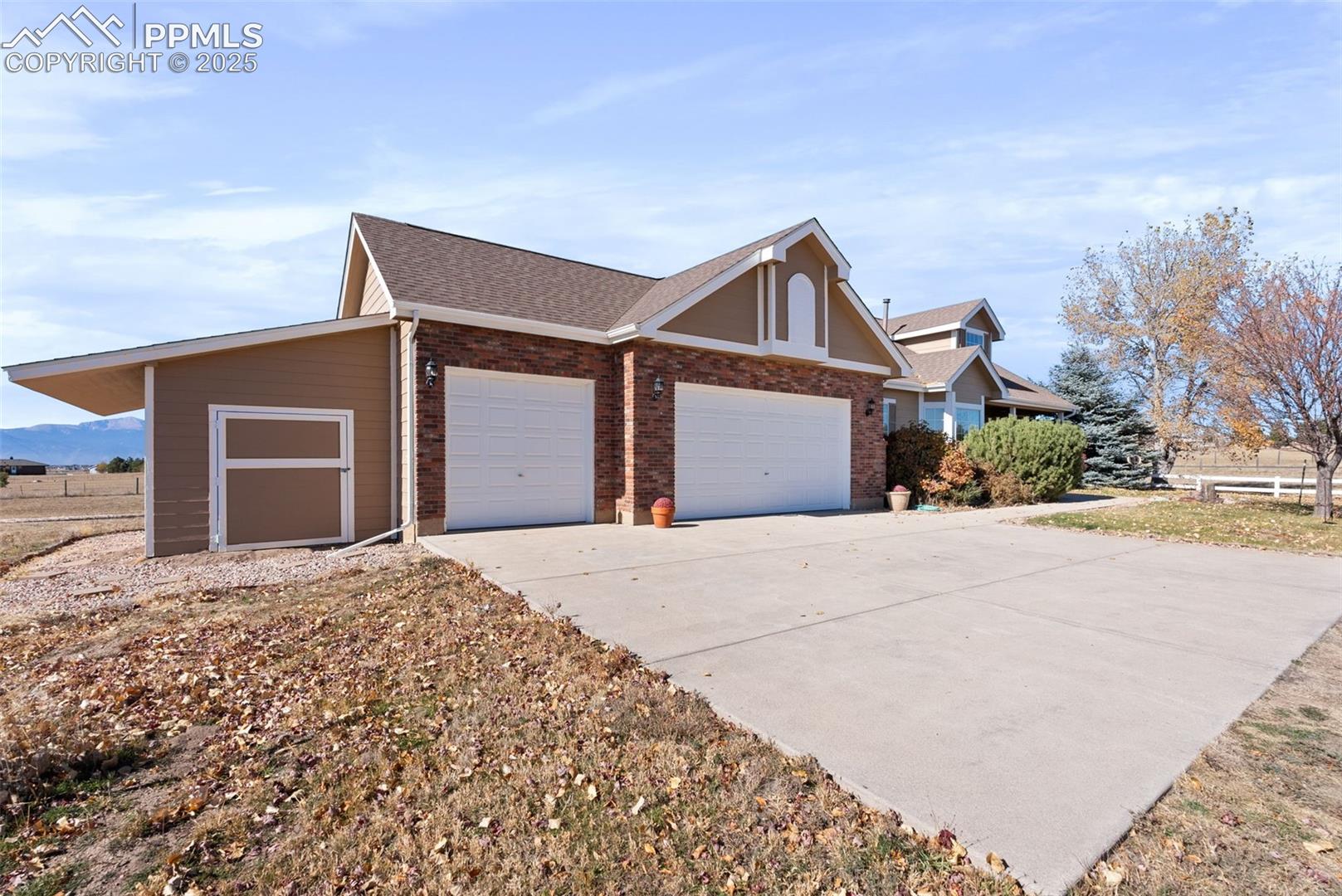 10295 Accipiter Drive