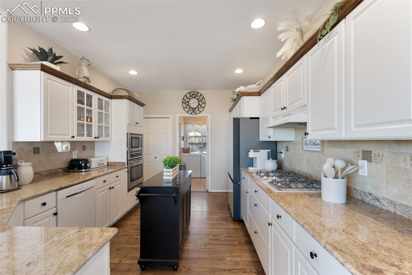 10295 Accipiter Drive