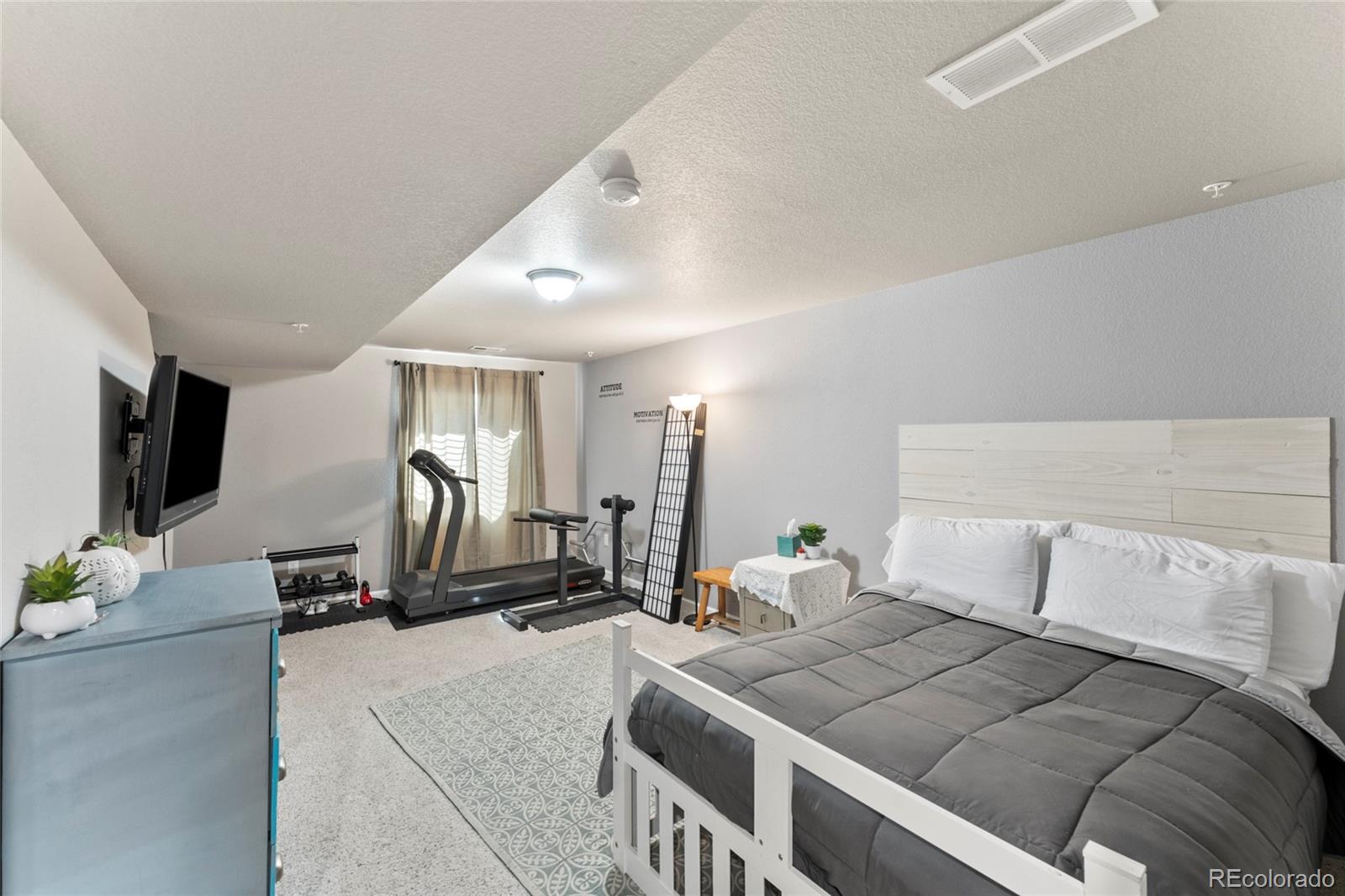 4285 Perryville Point