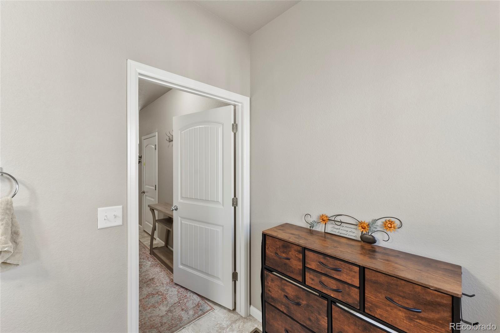 4285 Perryville Point