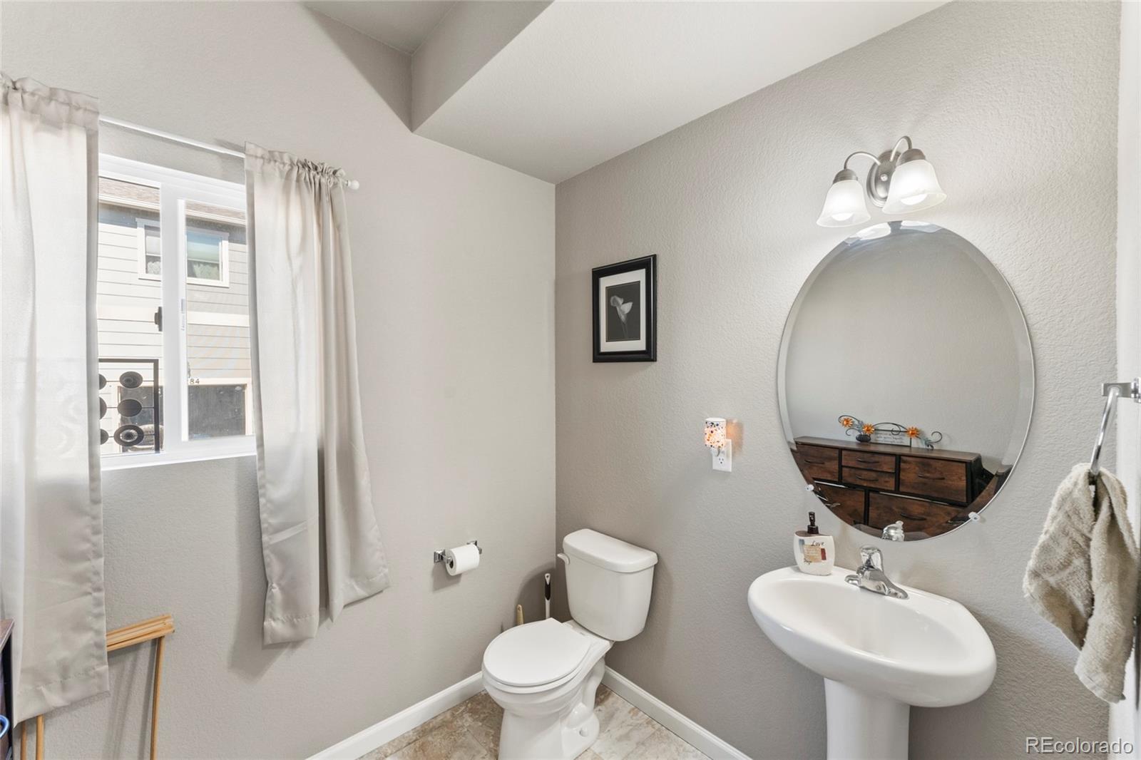 4285 Perryville Point