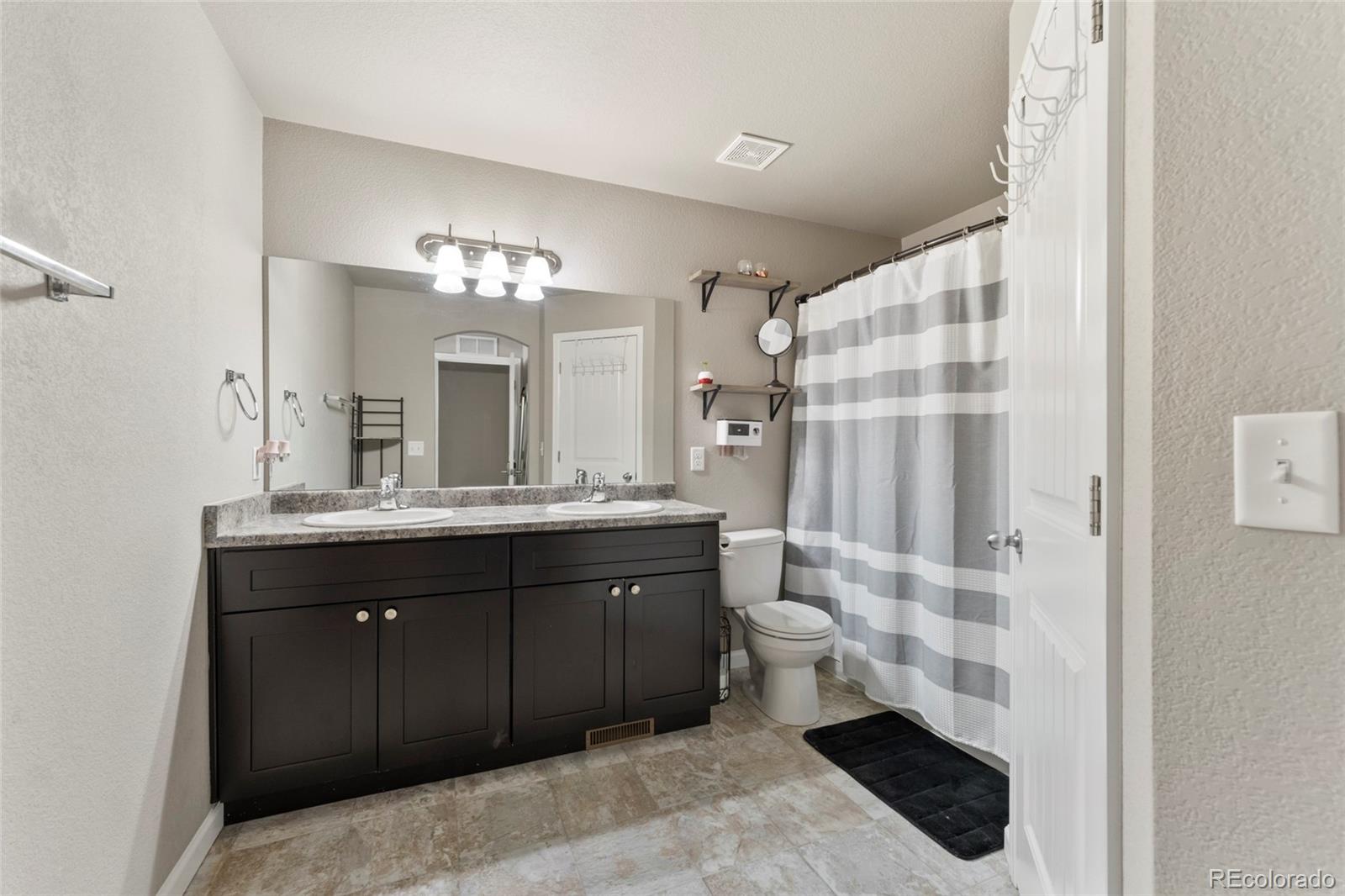 4285 Perryville Point