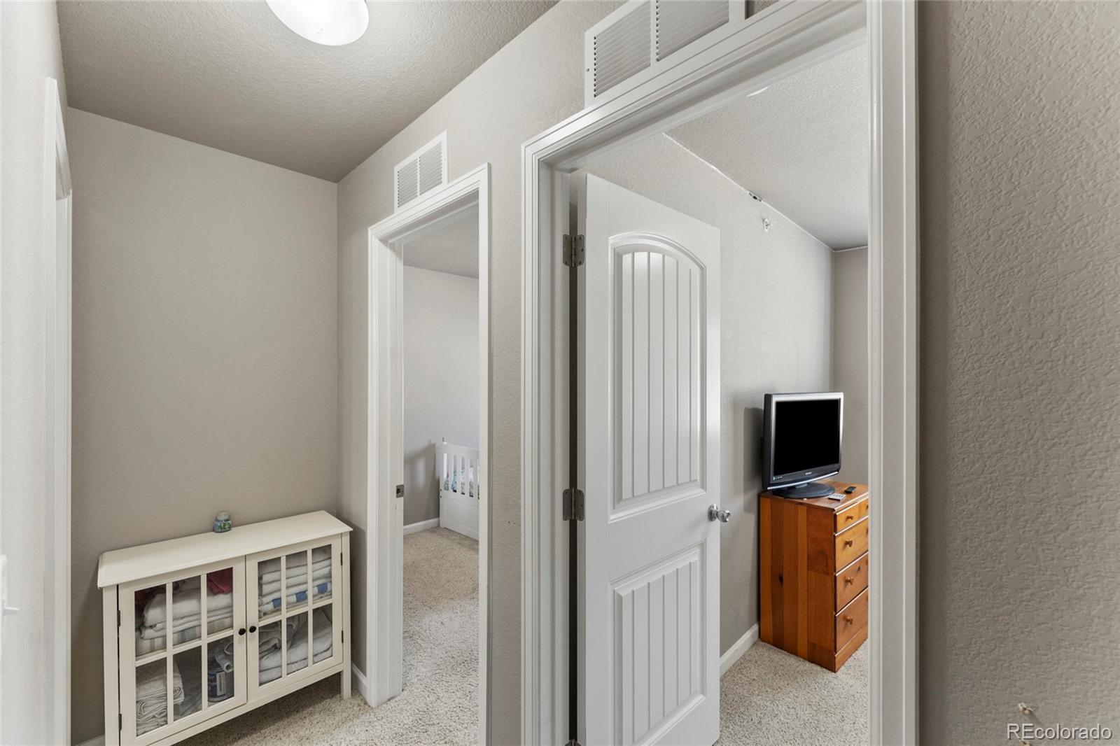 4285 Perryville Point