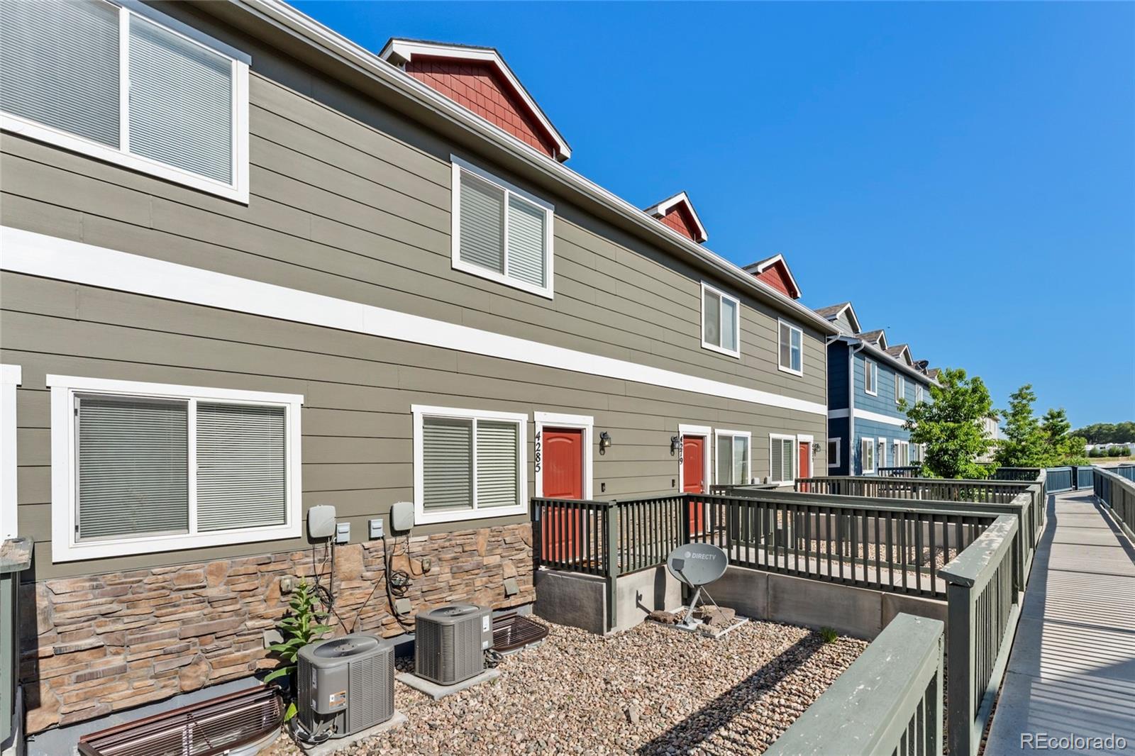 4285 Perryville Point