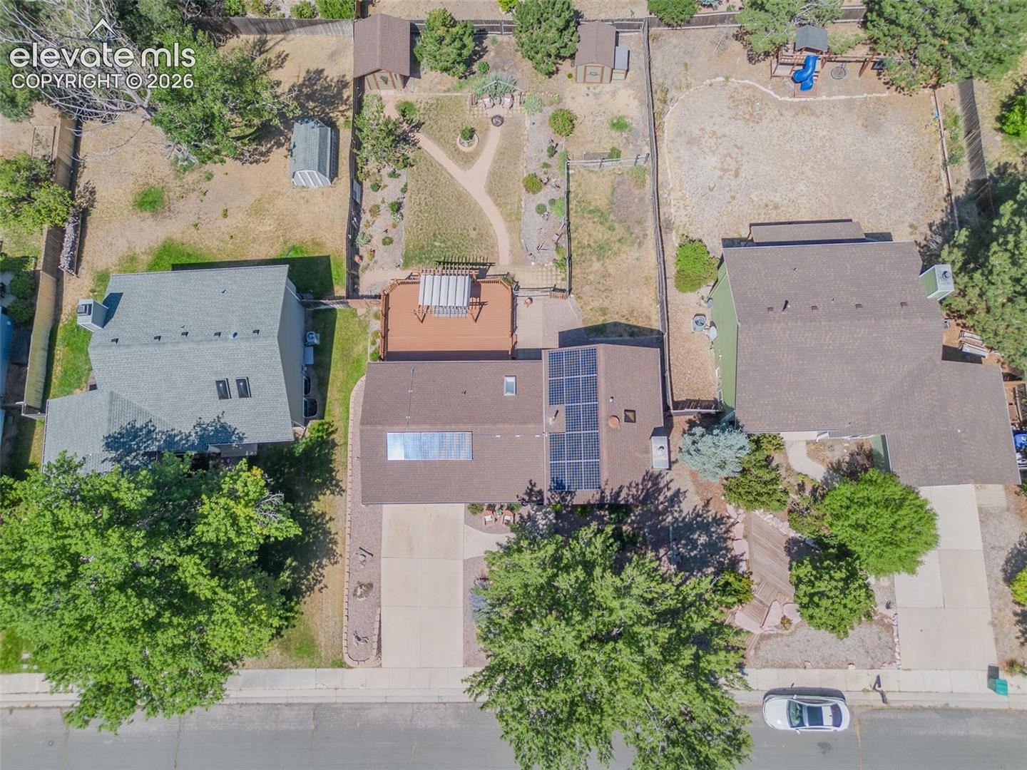 6870 Riverwood Lane