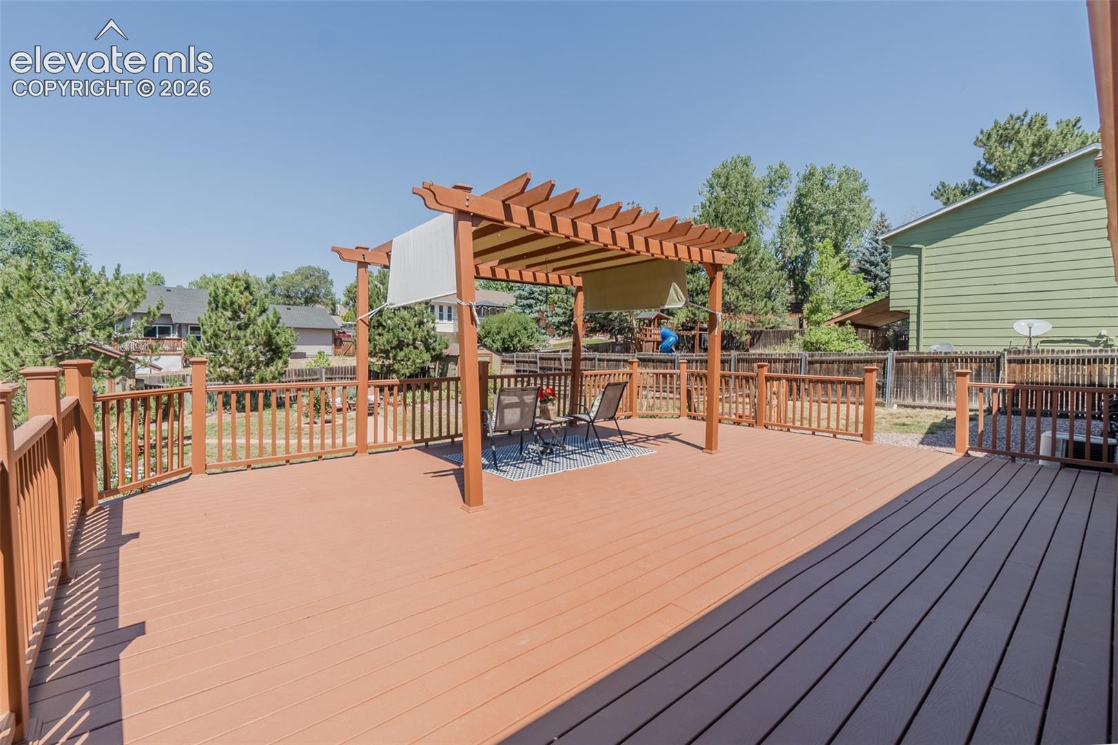 6870 Riverwood Lane