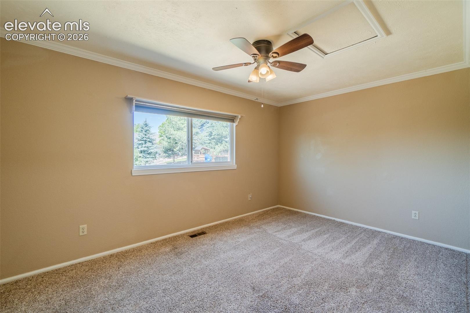 6870 Riverwood Lane