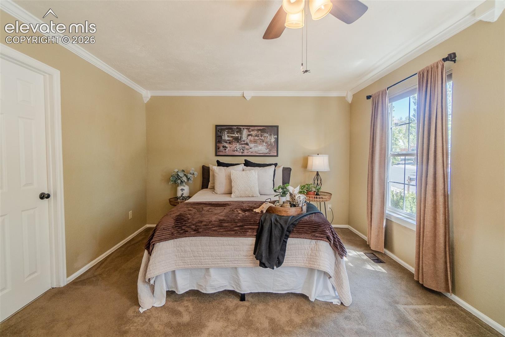 6870 Riverwood Lane