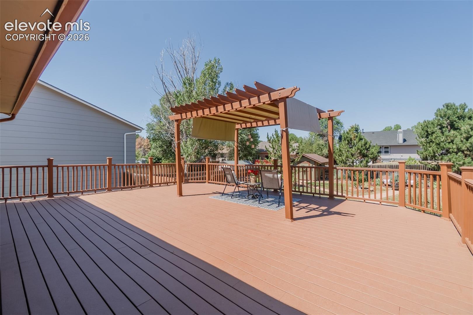 6870 Riverwood Lane