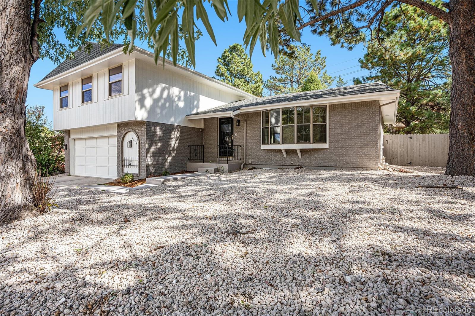6075 Castlewood Lane