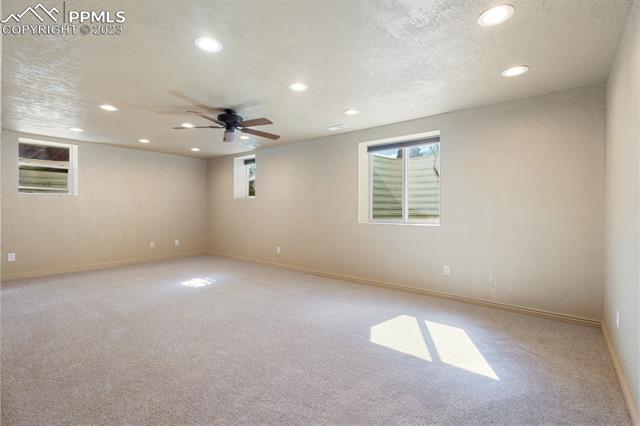 2915 Pennsylvania Avenue