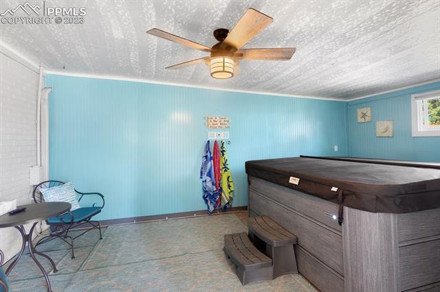 2915 Pennsylvania Avenue