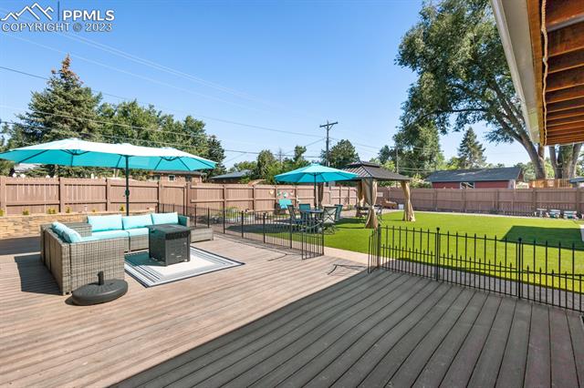 2915 Pennsylvania Avenue