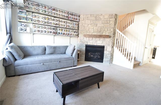 4262 Charleston Drive