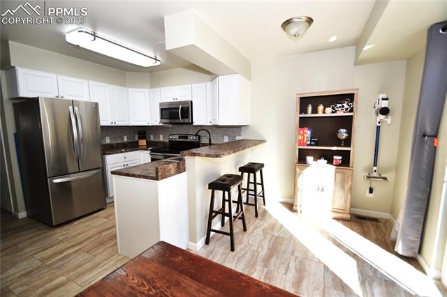 4262 Charleston Drive