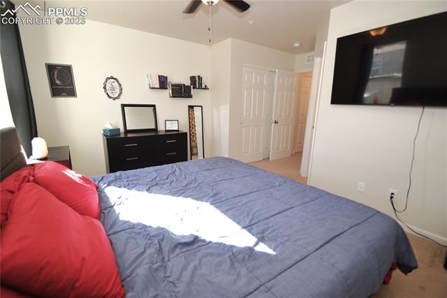 4262 Charleston Drive