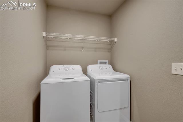 1825 Sandtoft Heights