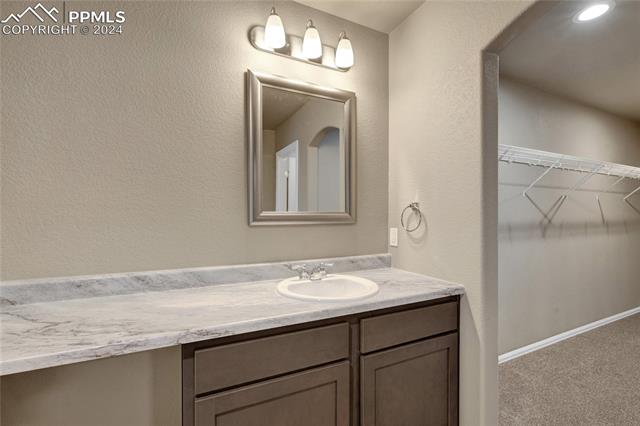 1825 Sandtoft Heights