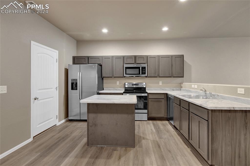 1825 Sandtoft Heights
