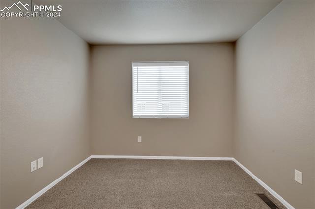 1825 Sandtoft Heights