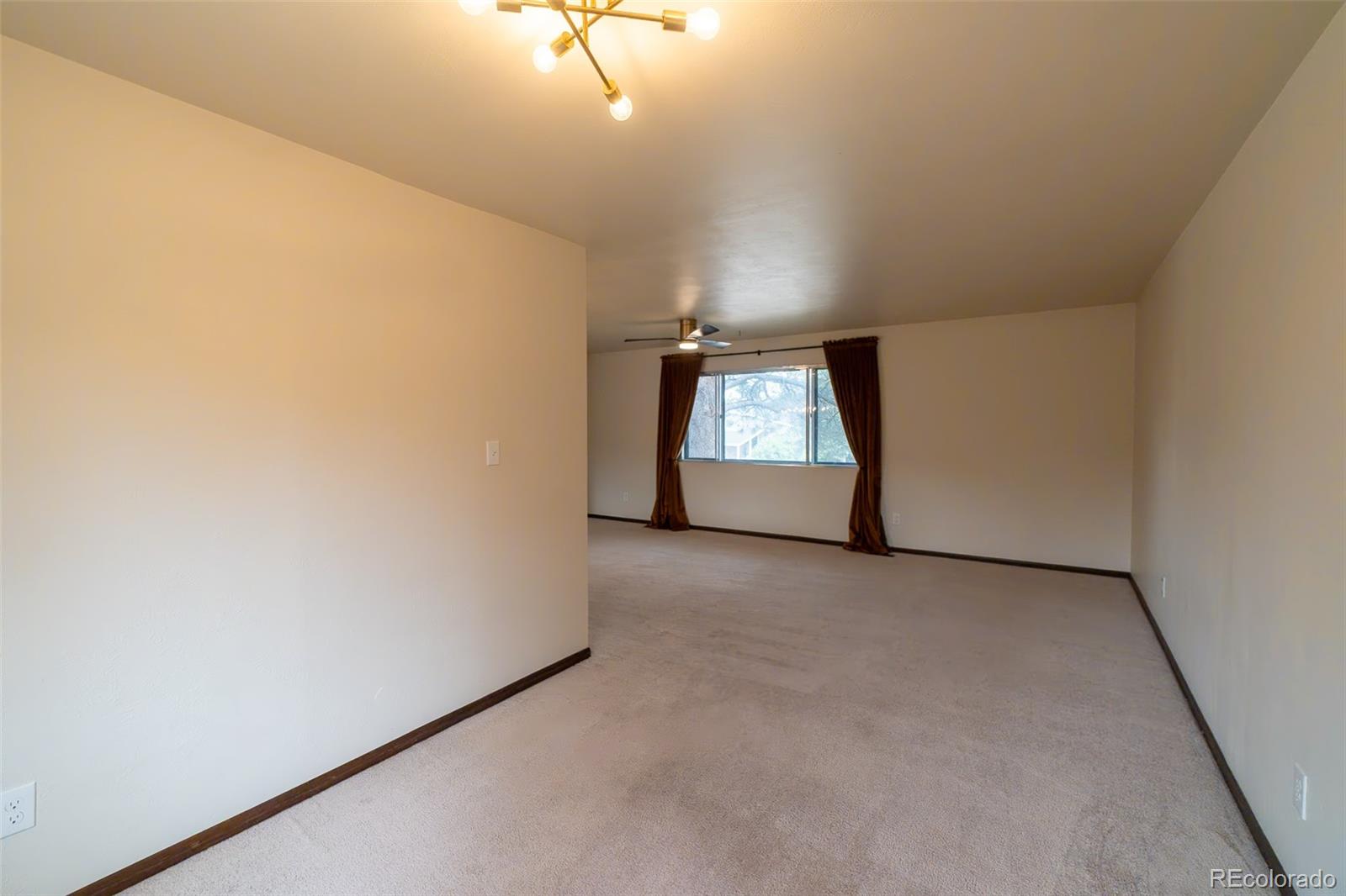 5233 Smokehouse Lane