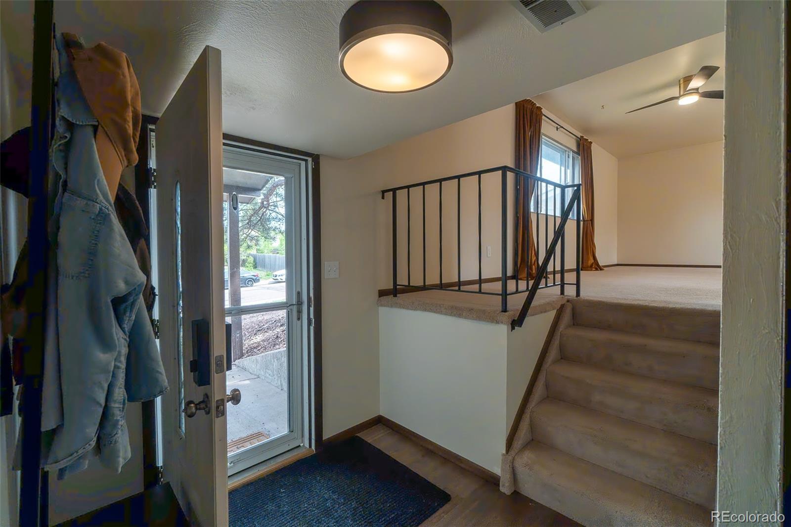 5233 Smokehouse Lane