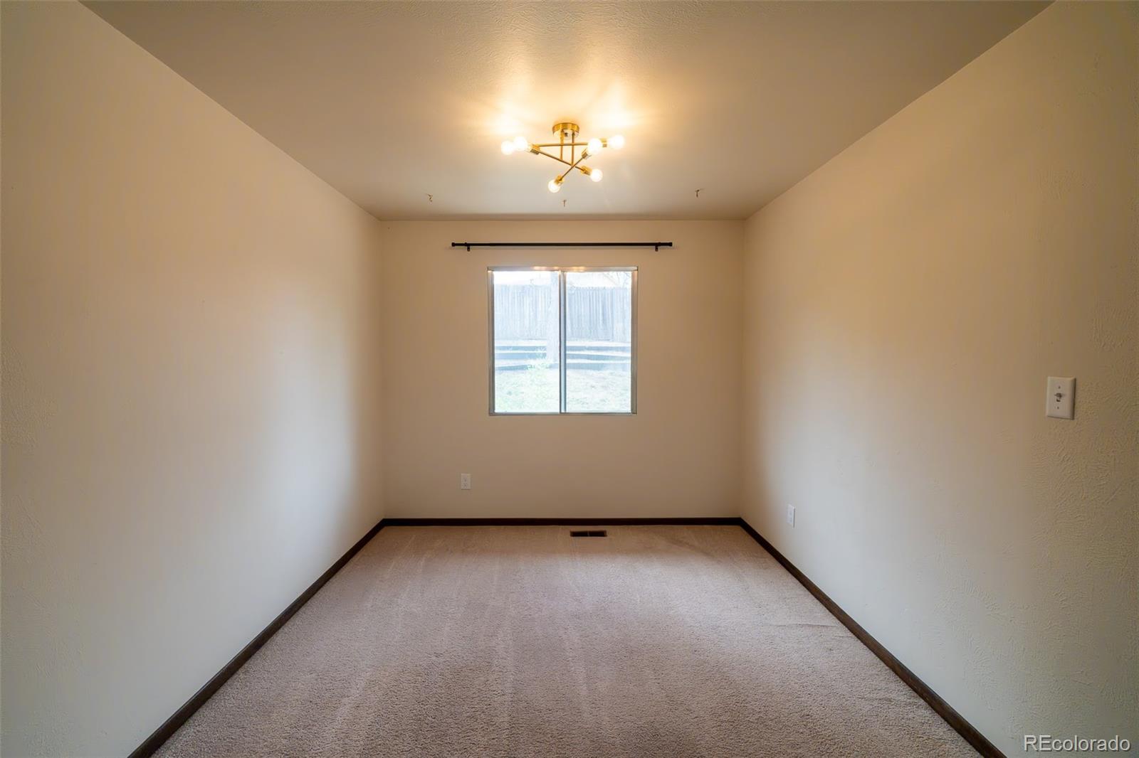 5233 Smokehouse Lane