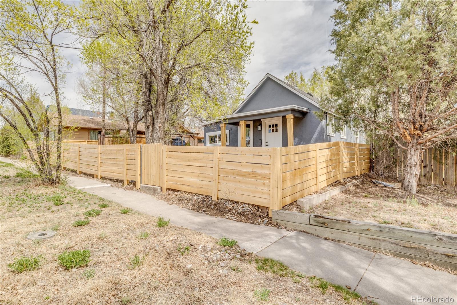 615 N Hancock Avenue