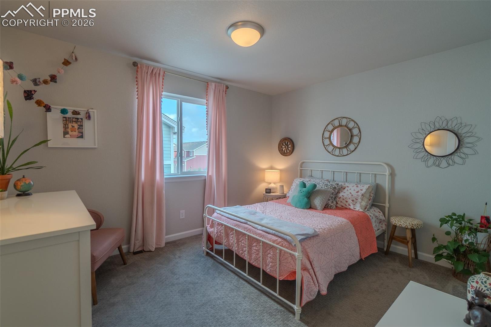 8622 Laurel Mountain View