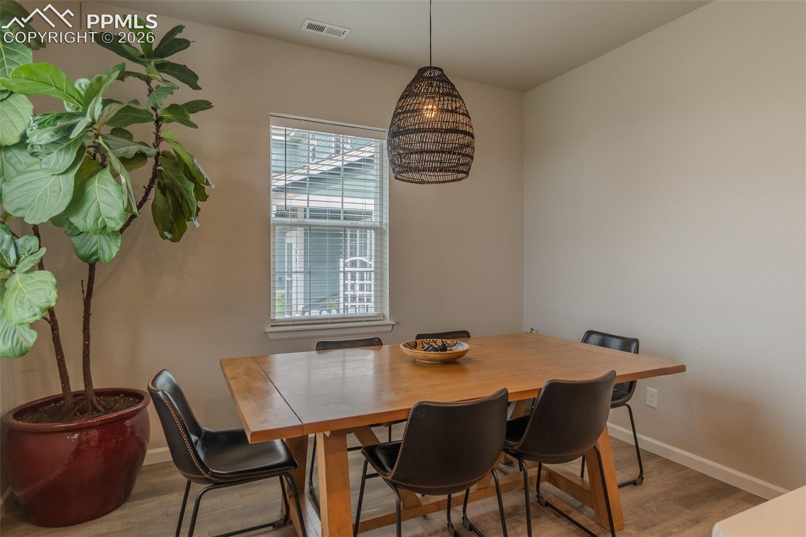 8622 Laurel Mountain View