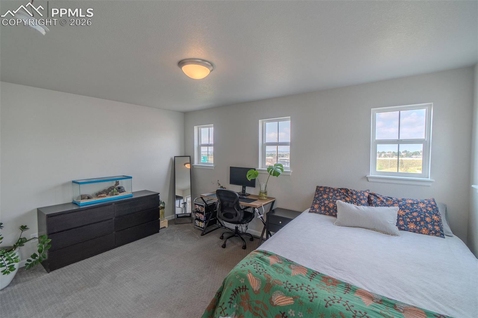8622 Laurel Mountain View