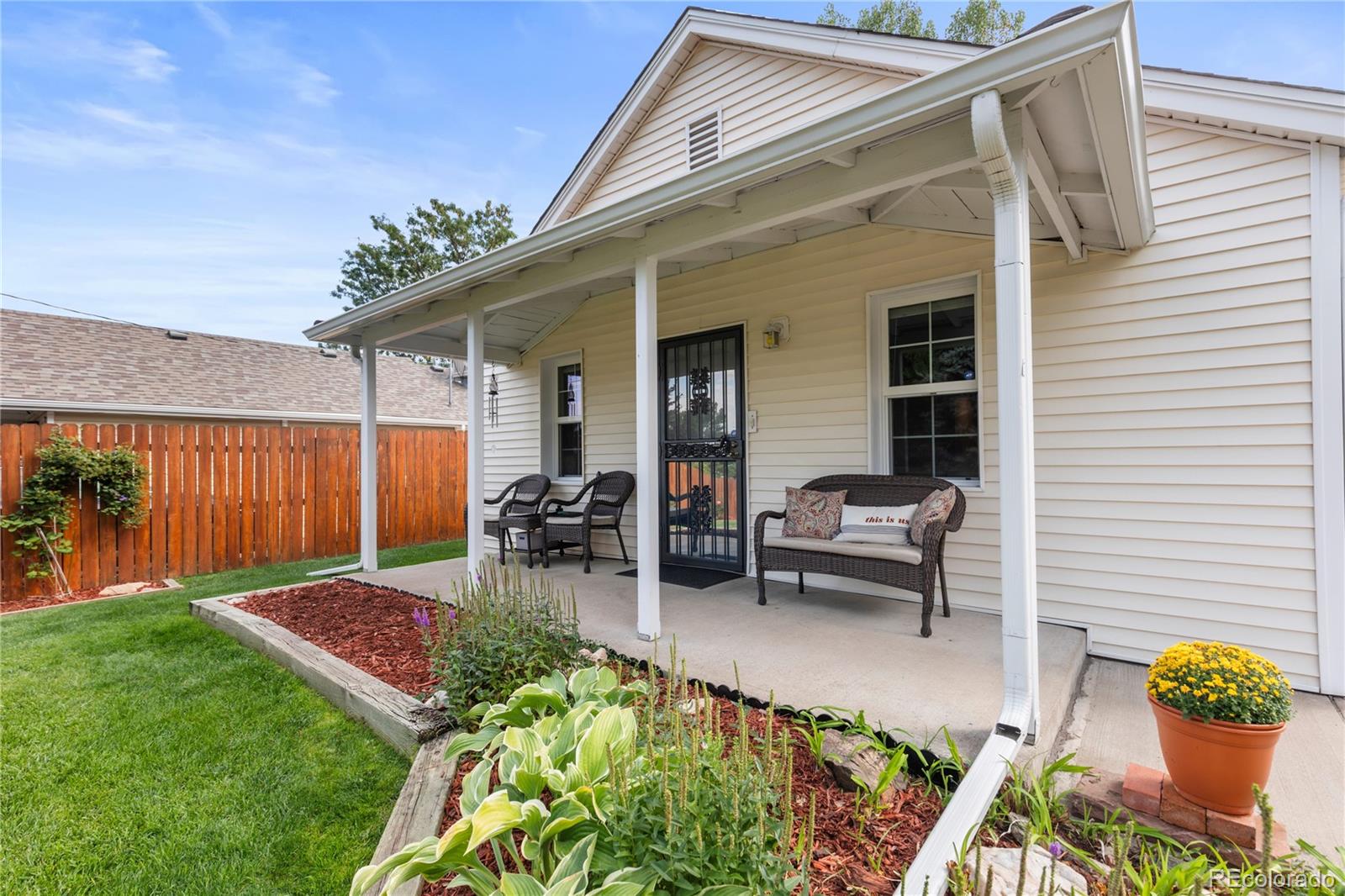 11708 W Katherine Avenue