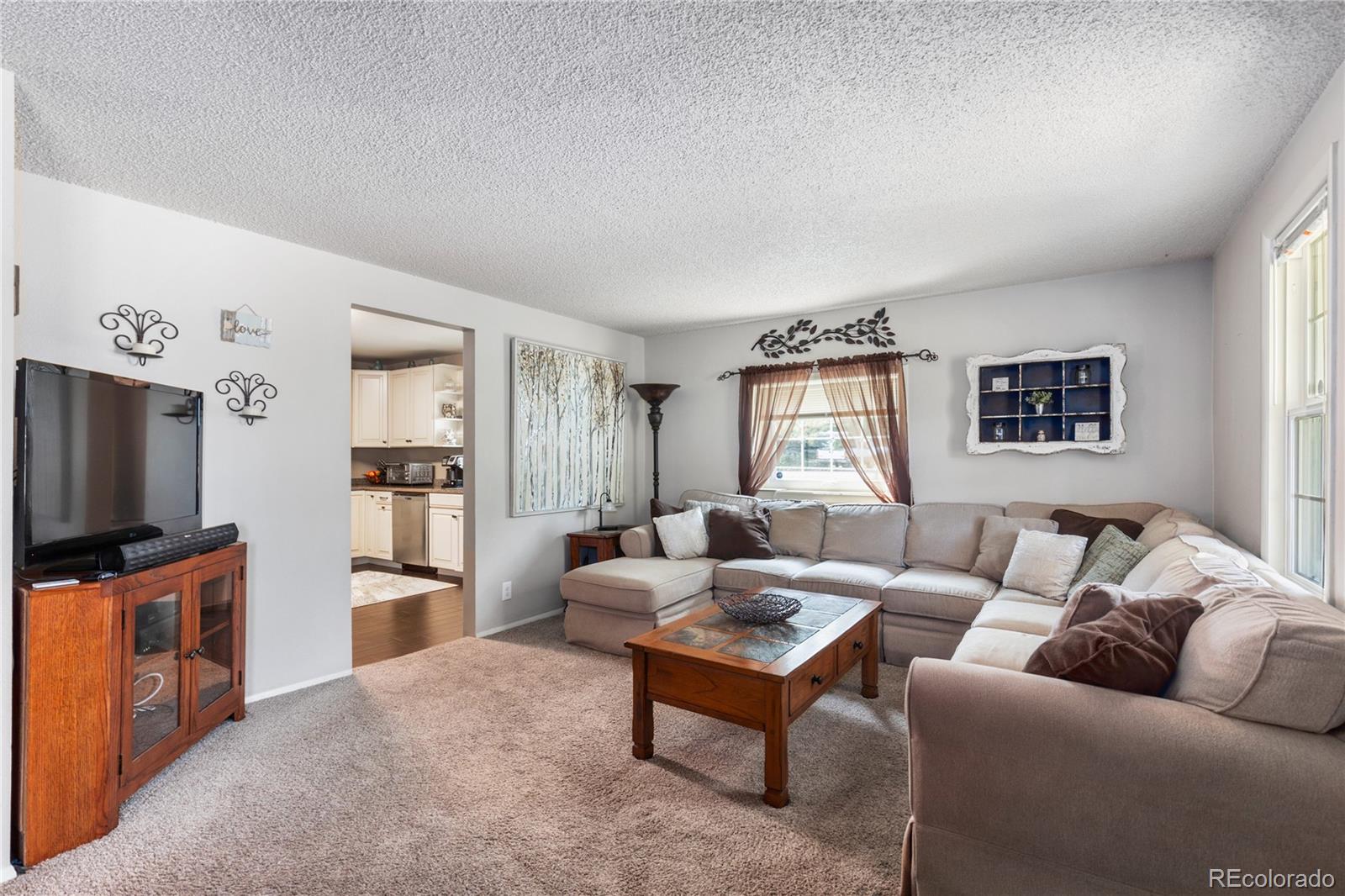 11708 W Katherine Avenue