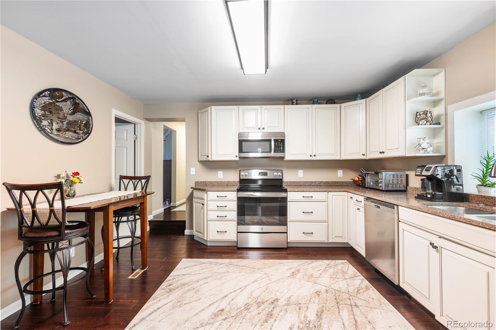 11708 W Katherine Avenue