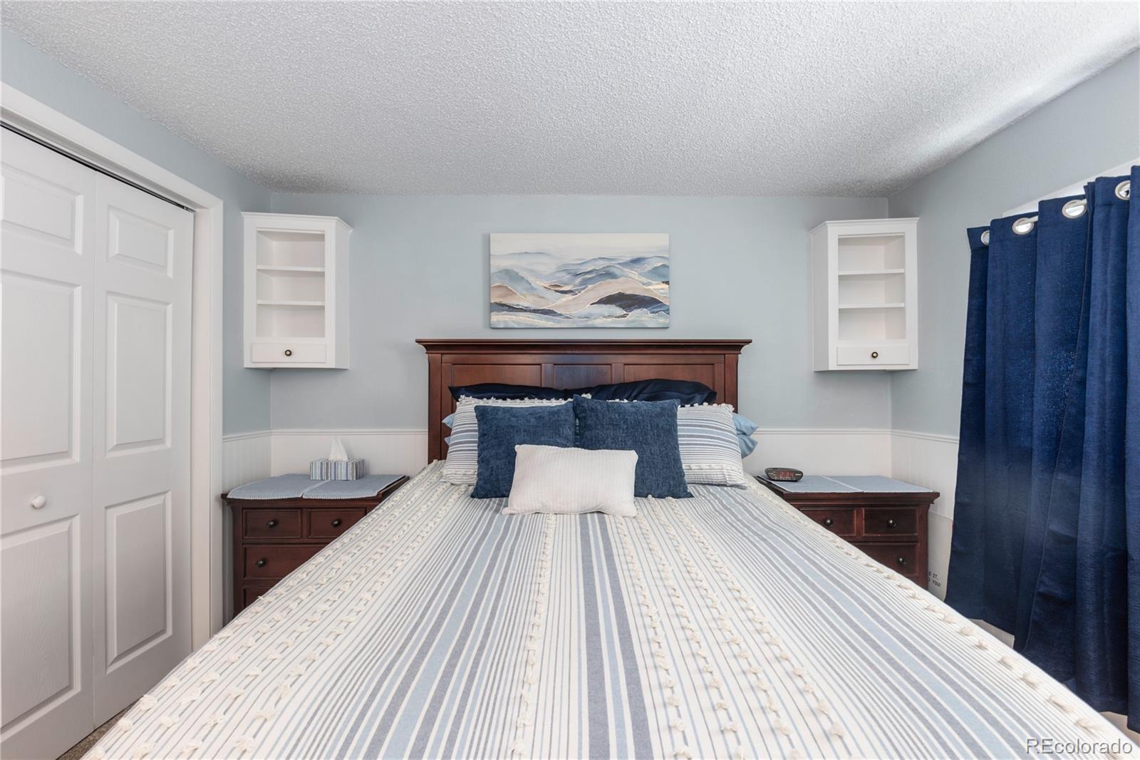 11708 W Katherine Avenue