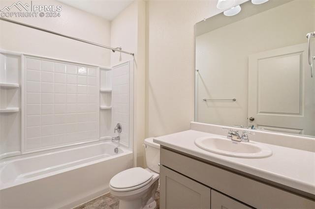 2206 Teachout Creek Court