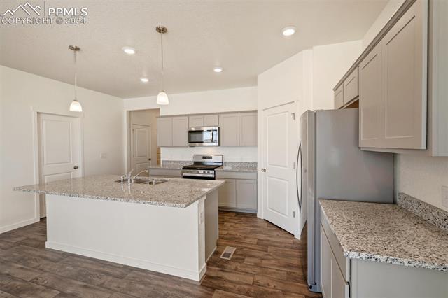 2206 Teachout Creek Court