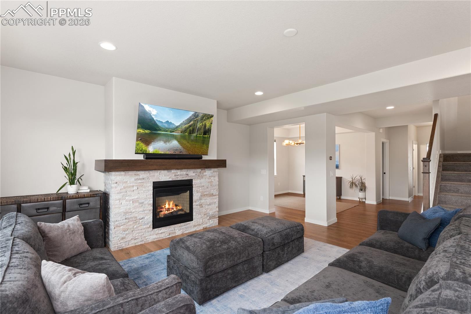 17529 Lucky Penny Lane