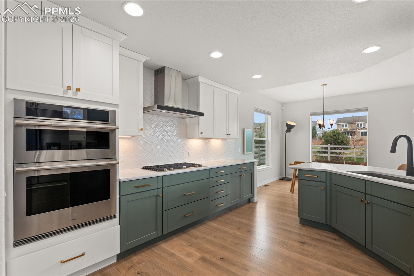 17529 Lucky Penny Lane