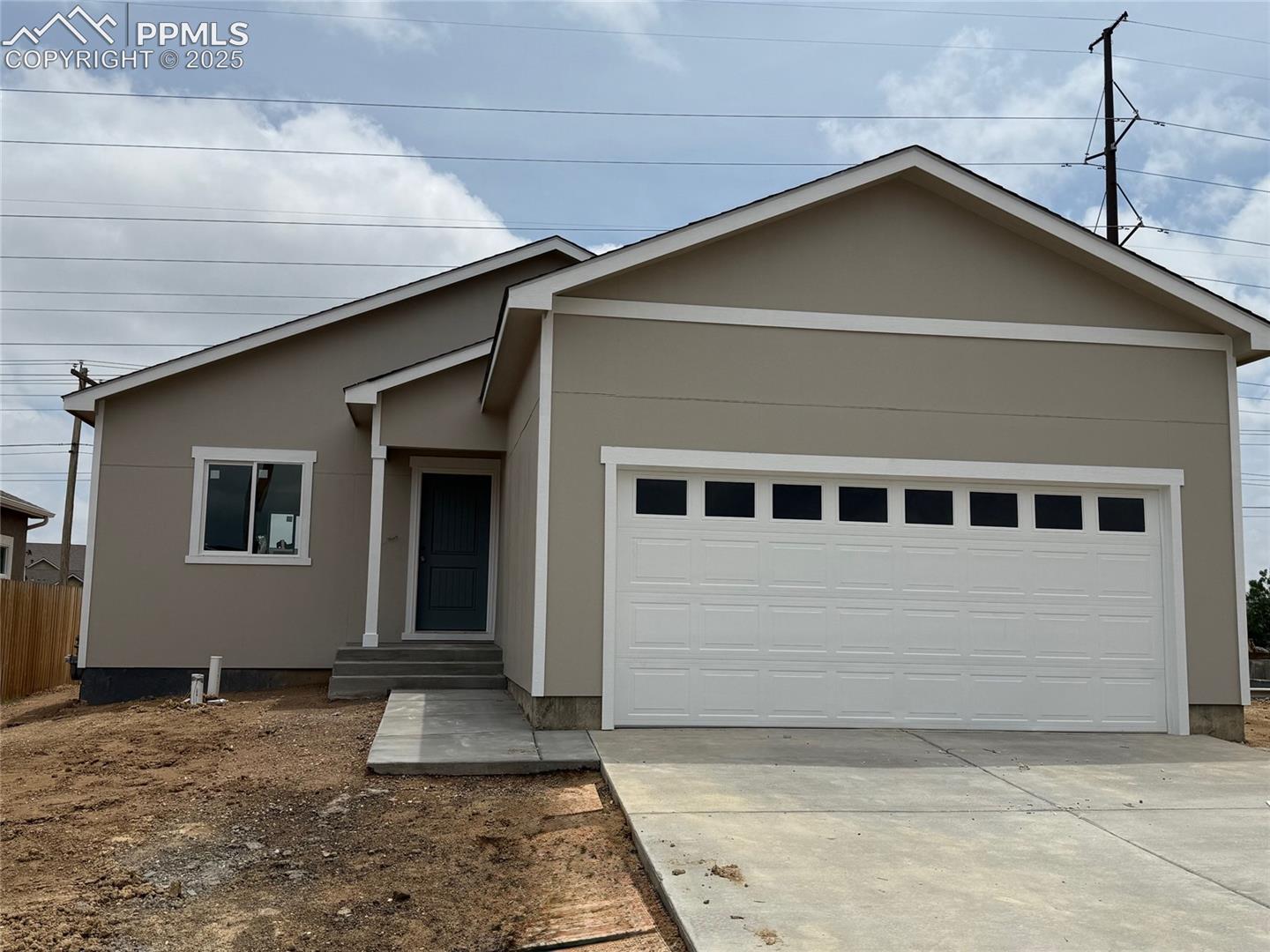 5220 Gannet Lane