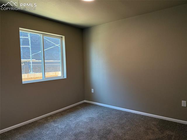 5220 Gannet Lane
