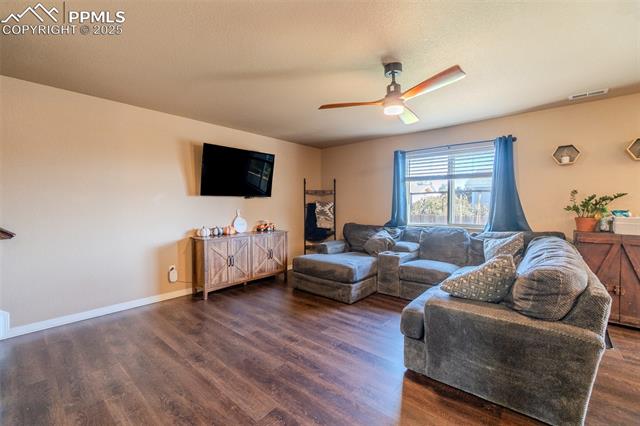 4027 Silver Star Grove