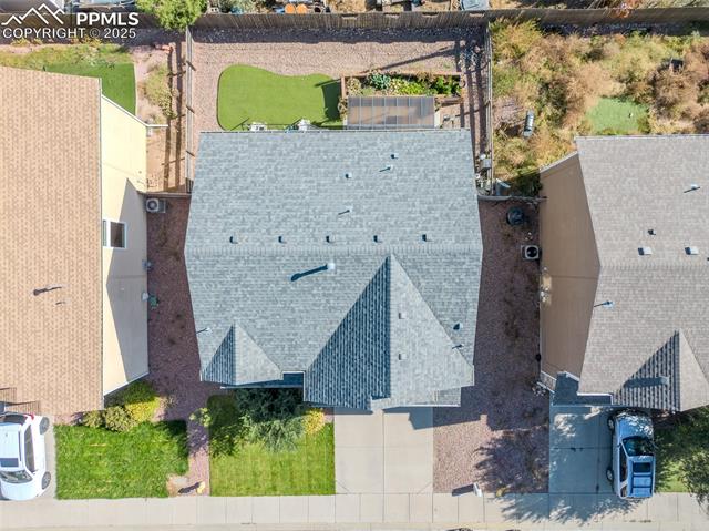 4027 Silver Star Grove