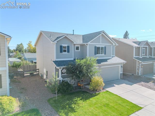 4027 Silver Star Grove