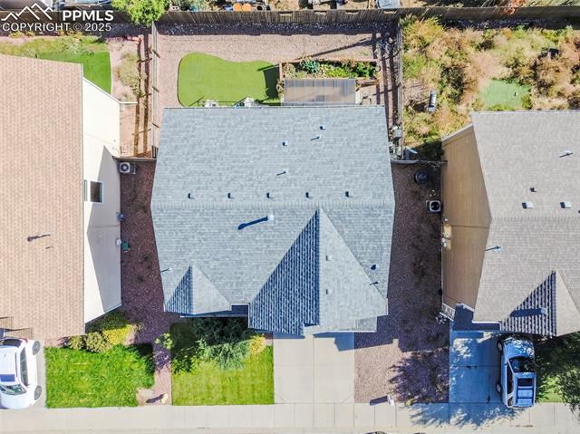 4027 Silver Star Grove