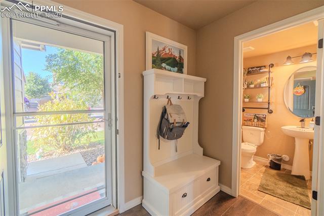 4027 Silver Star Grove