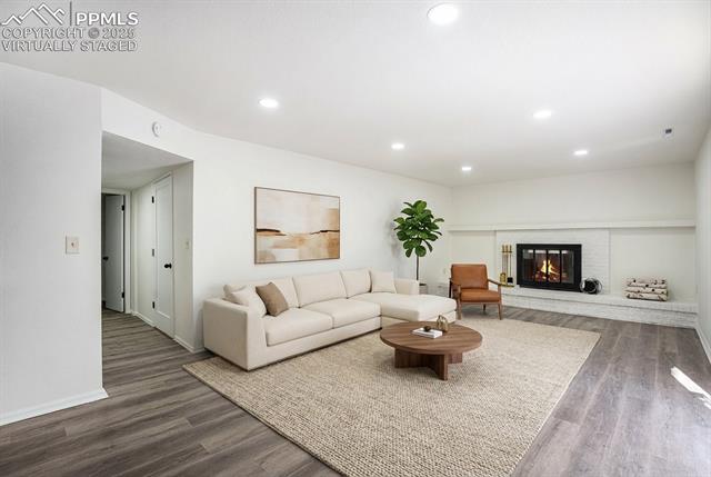 6075 Castlewood Lane